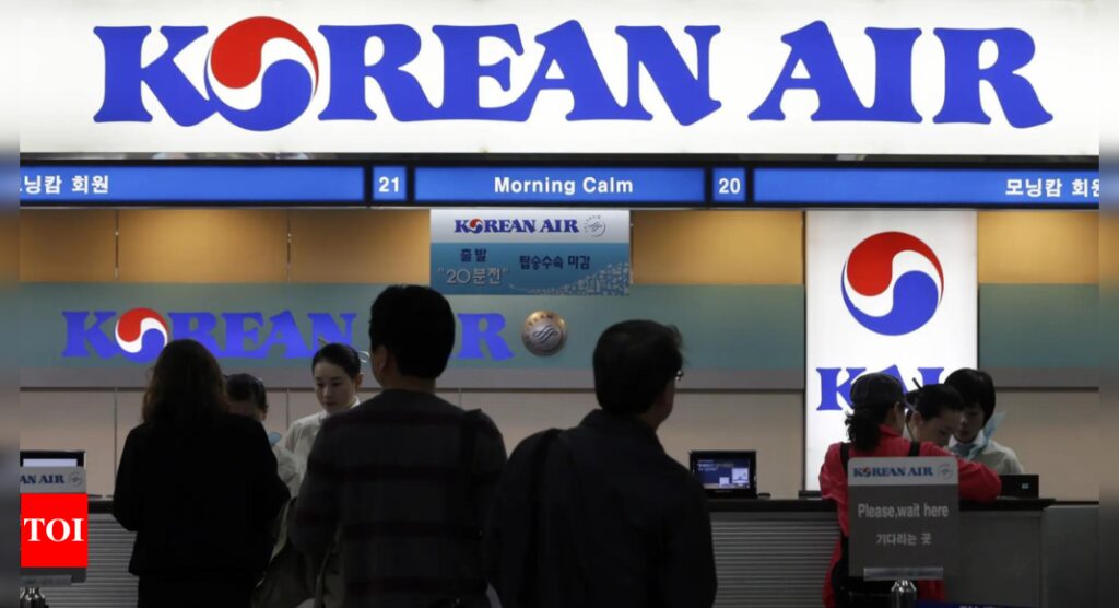 Why are noodles banned in Korean Air's economy menu from August 15?