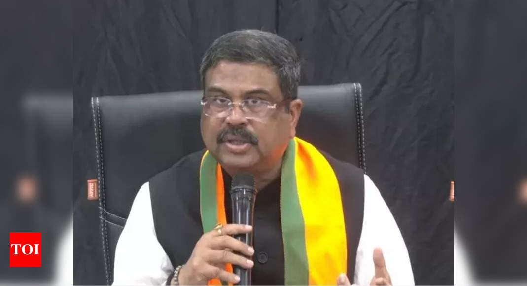 Congress allegation of no Preamble in textbooks politics of lies: Pradhan | India News