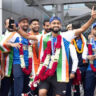 Watch: Pilot welcomes India's Olympic bronze medal-winning hockey team aboard, fans greet players back home from Paris with beats of 'dhol' | Paris Olympics 2024 News