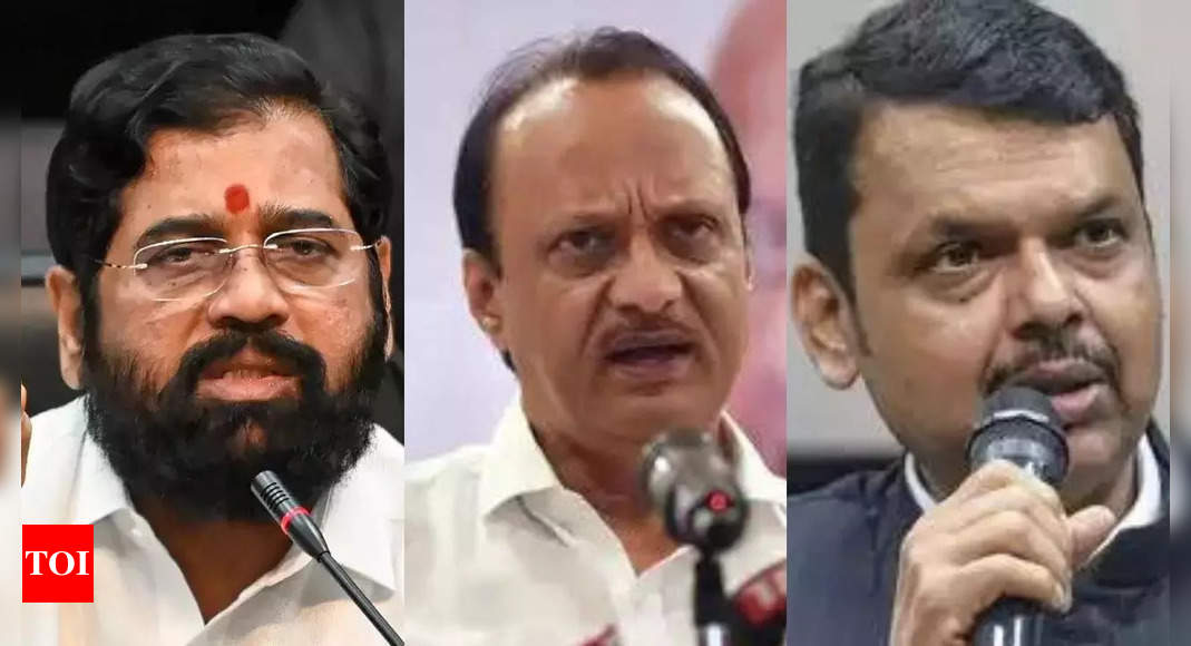 Maharashtra CM Eknath Shinde and deputy CM Devendra Fadnavis on dais, 'senior' Ajit Pawar laments,'I could have united NCP if given CM post' | Mumbai News